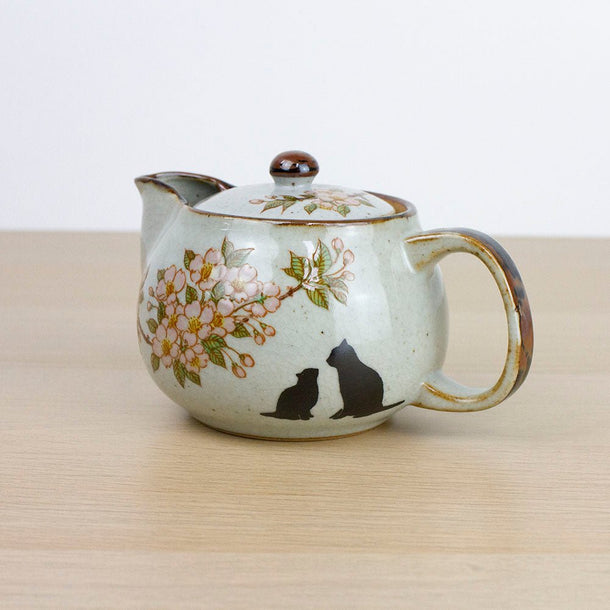 Kutani Cats Under Cherry Blossom Japanese Teapot (360ml) - Purematcha Australia