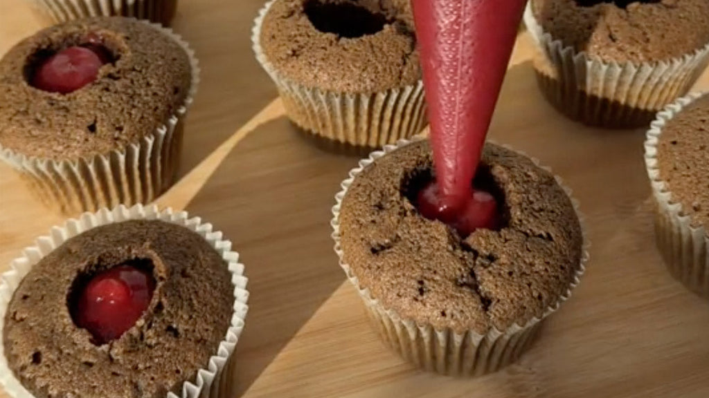 Hojicha Cup Cakes With Strawberry Jam Filling Recipe
