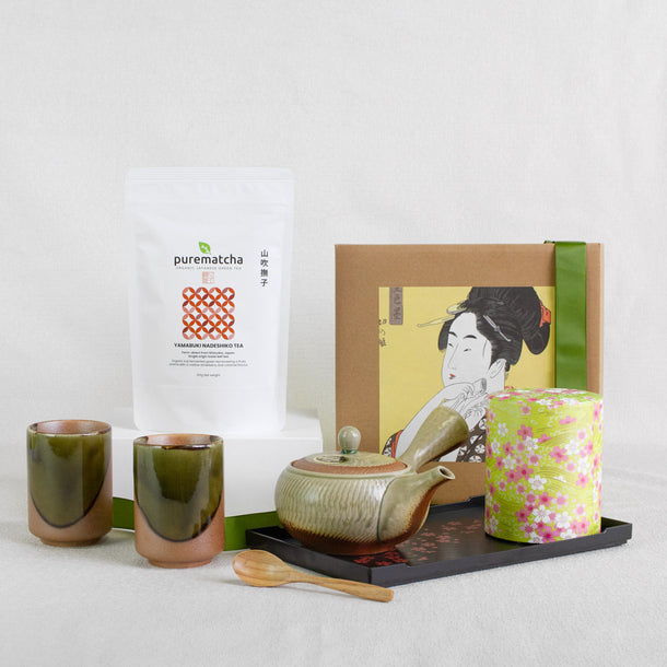 Japanese Teapot Set with Yamabuki Nadeshiko loose leaf tea