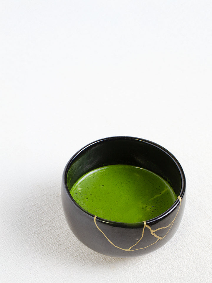 Mango matcha smoothie