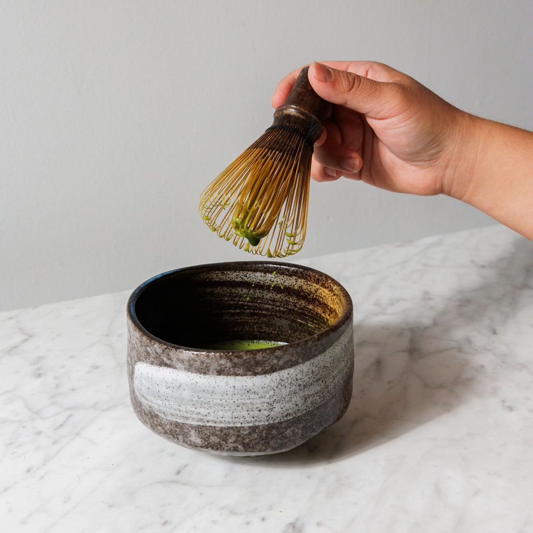 A daily matcha ritual, calming the nervous system and feeding the skin from the inside