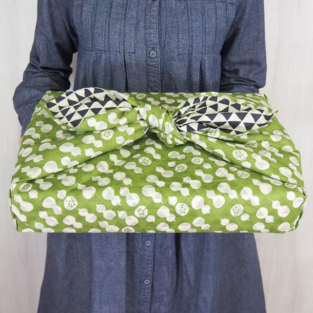 104 Large Reversible Furoshiki Gourd/Dragon Scale Green/Navy - Purematcha Australia