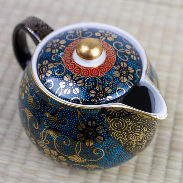 Aochibu Gold-Leaf Kutani Japanese Teapot (360ml) - Purematcha Australia