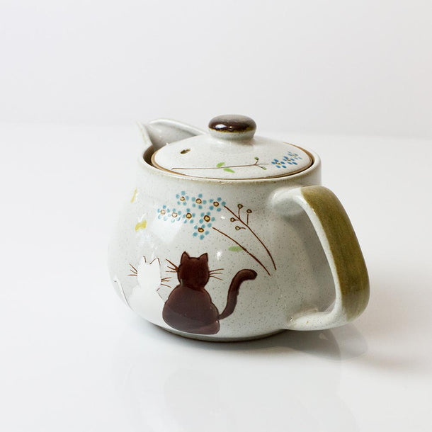 Atelier Yu Cats In Sunny Spot Kutaniyaki Japanese Teapot (360ml) - Purematcha Australia
