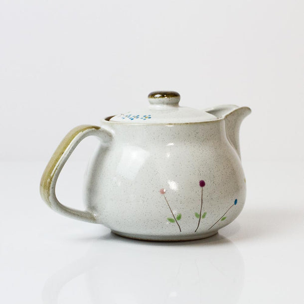 Atelier Yu Cats In Sunny Spot Kutaniyaki Japanese Teapot (360ml) - Purematcha Australia