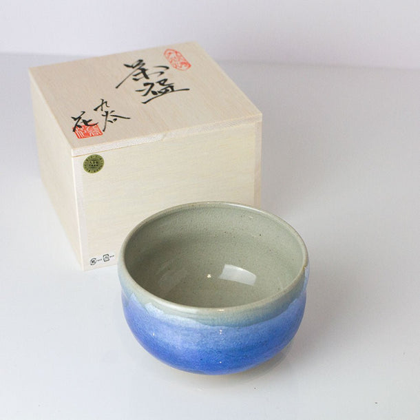 Blue Ginsai Silver Leaf Matcha Bowl (Kutani ware) - Purematcha Australia