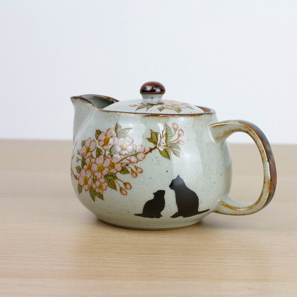 Kutani Cats Under Cherry Blossom Japanese Teapot (360ml) - Purematcha Australia