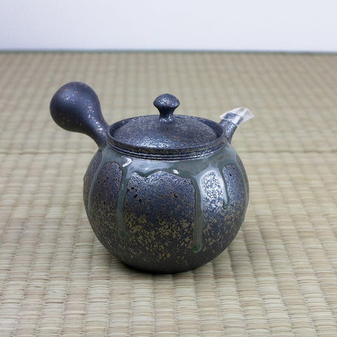TOKUTA Tokoname Japanese Teapot and Tea Cup Set - Purematcha Australia